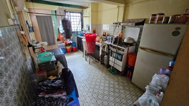 HDB Apartment for Rent: D12, 320098