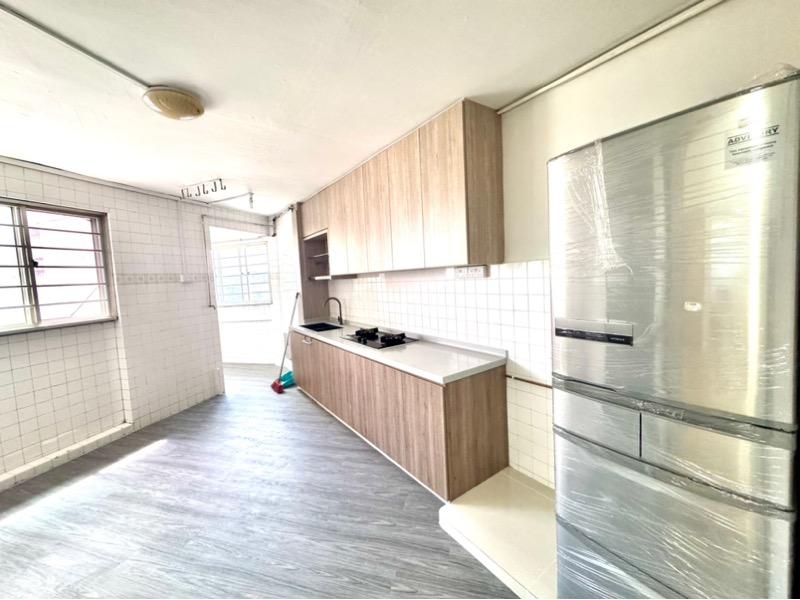 663 Buffalo Road HDB Apartment For Rent, $3,800, 2 Bed 2 Bath 775 sqft $4.90 psf