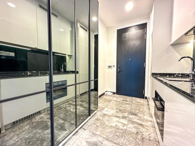Condominium for Rent: D07, 189770
