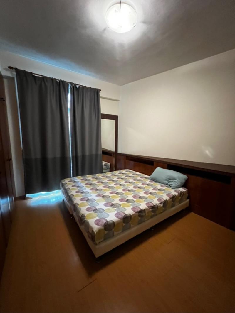 Signature Park Condominium For Rent, $4,100, 2 Bed 2 Bath 1,055 sqft $3.89 psf