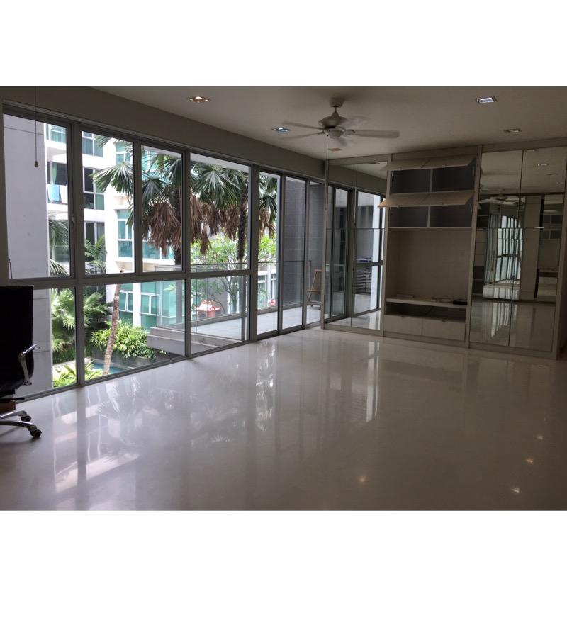 Prop-GPT: Condominium: D19  D'Pavilion