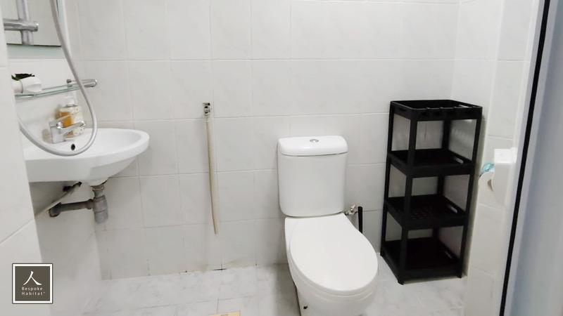 Parc Oasis Condominium Room Rental, $1,050, 1 Bed 1 Bath 200 sqft $5.25 psf