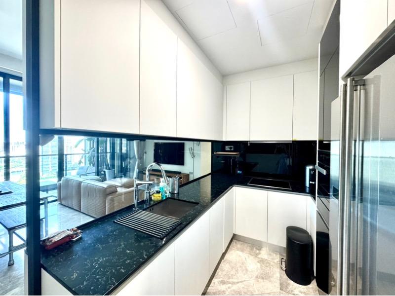 Martin Modern Condominium For Rent, $9,600, 3 Bed 2 Bath 1,087 sqft $8.83 psf