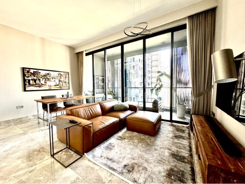 Martin Modern Condominium For Rent, $9,600, 3 Bed 2 Bath 1,087 sqft $8.83 psf