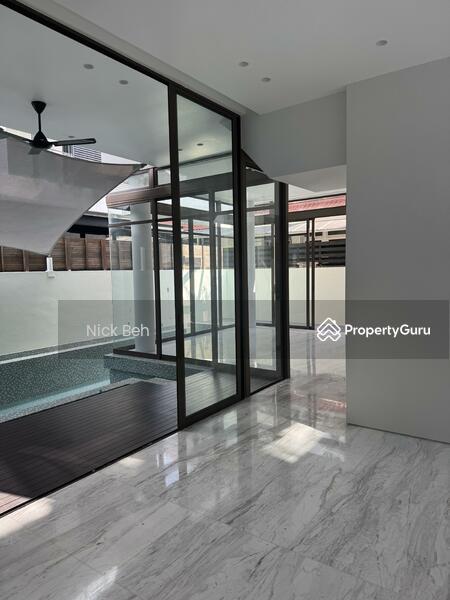 Prop-GPT: Bungalow: D15  Mountbatten Vicinity