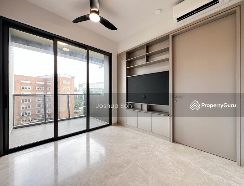 Prop-GPT: Condominium: D09 Cairnhill Haus On Handy