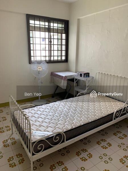Prop-GPT: HDB Flat: D19  1 Lorong Lew Lian