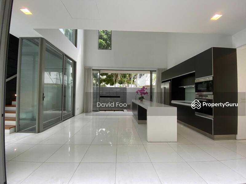 Bungalow for Rent: D10, 266620