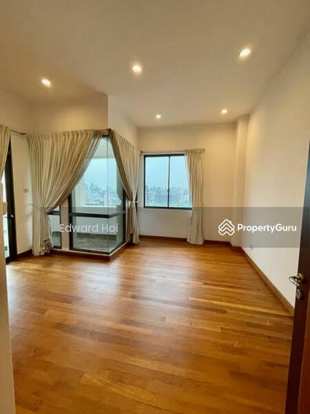 Condominium for Rent: D12, 329779