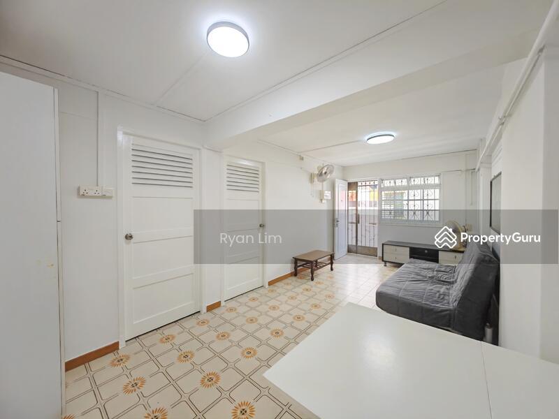 Prop-GPT: HDB Flat: D02  3 Tanjong Pagar Plaza