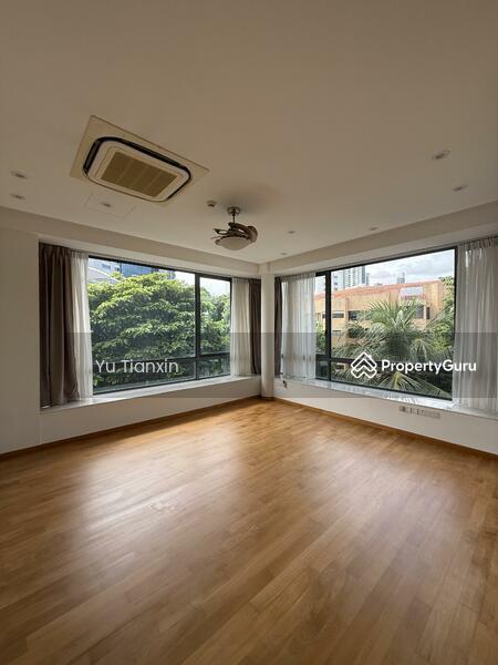 17 Fernhill Crescent