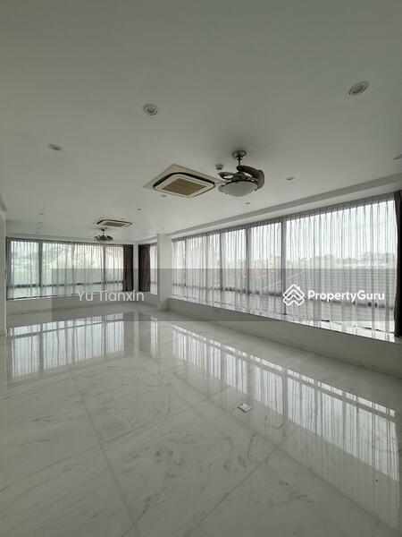 17 Fernhill Crescent