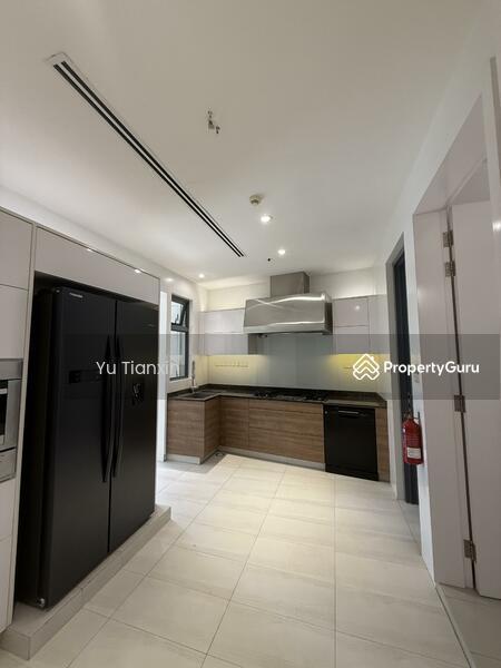 17 Fernhill Crescent