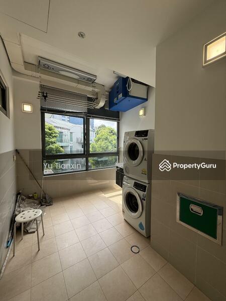 17 Fernhill Crescent