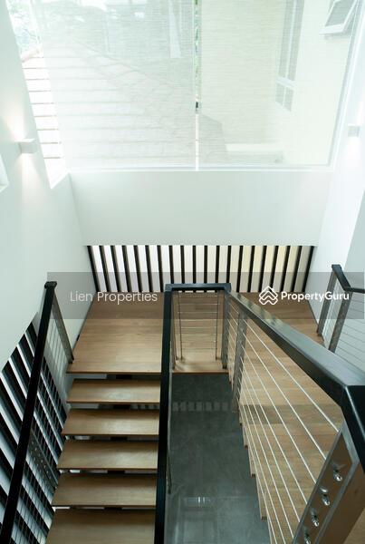 Modern Good Class Bungalow with Lift; ?  80264911