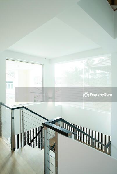 Modern Good Class Bungalow with Lift; ?  80264911