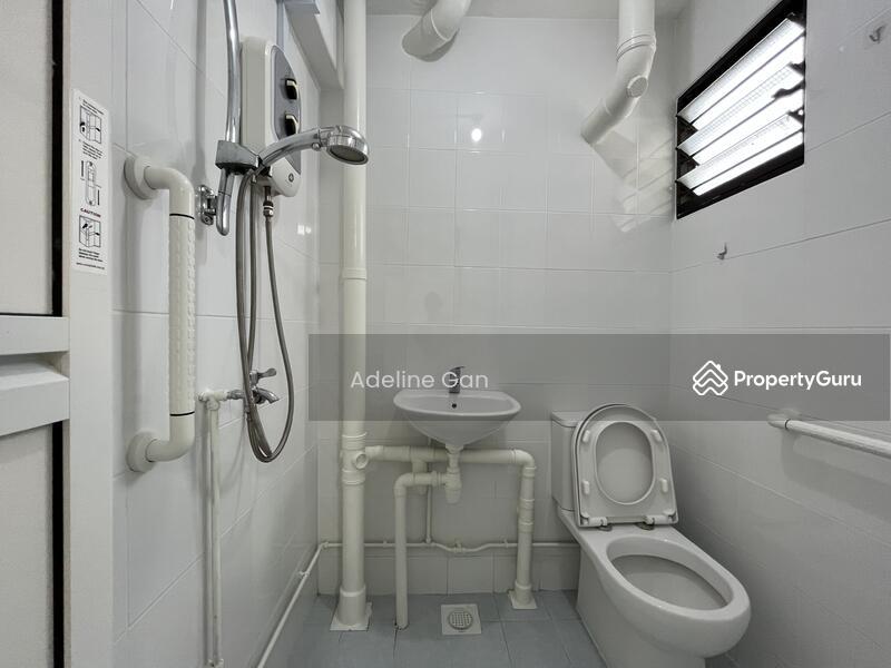 248 Tampines Street 21