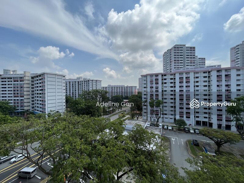 248 Tampines Street 21
