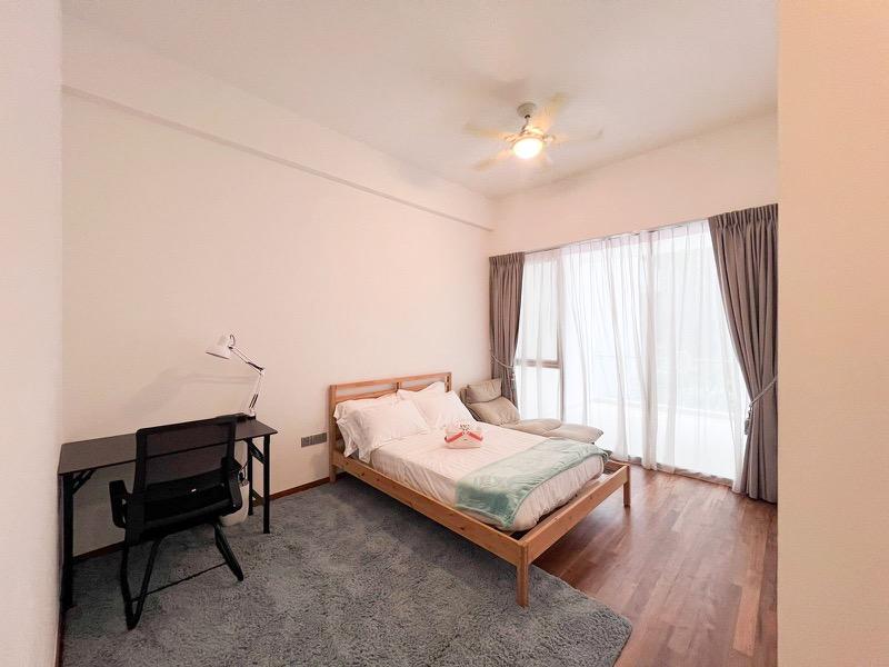 Prop-GPT: Condominium: D05  The Peak @ Balmeg