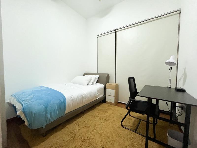 Condominium for Rent: D05, 119916