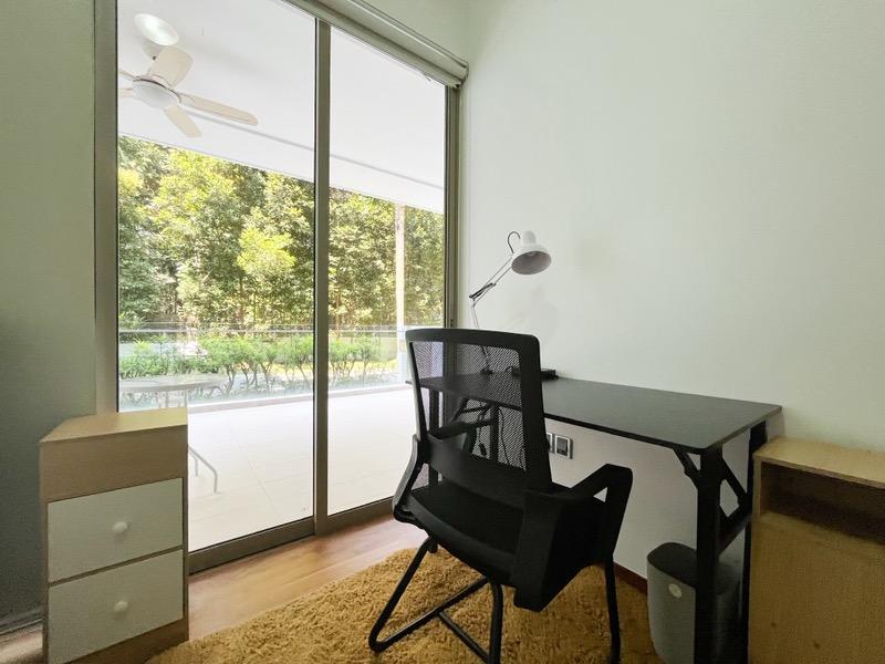 Condominium for Rent: D05, 119916