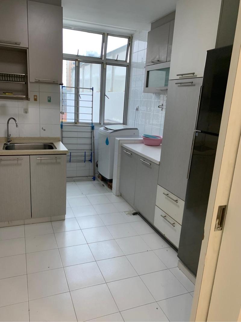 Ever Lodge Apartment For Rent, $4,600, 2 Bed 2 Bath 1,050 sqft $4.38 psf