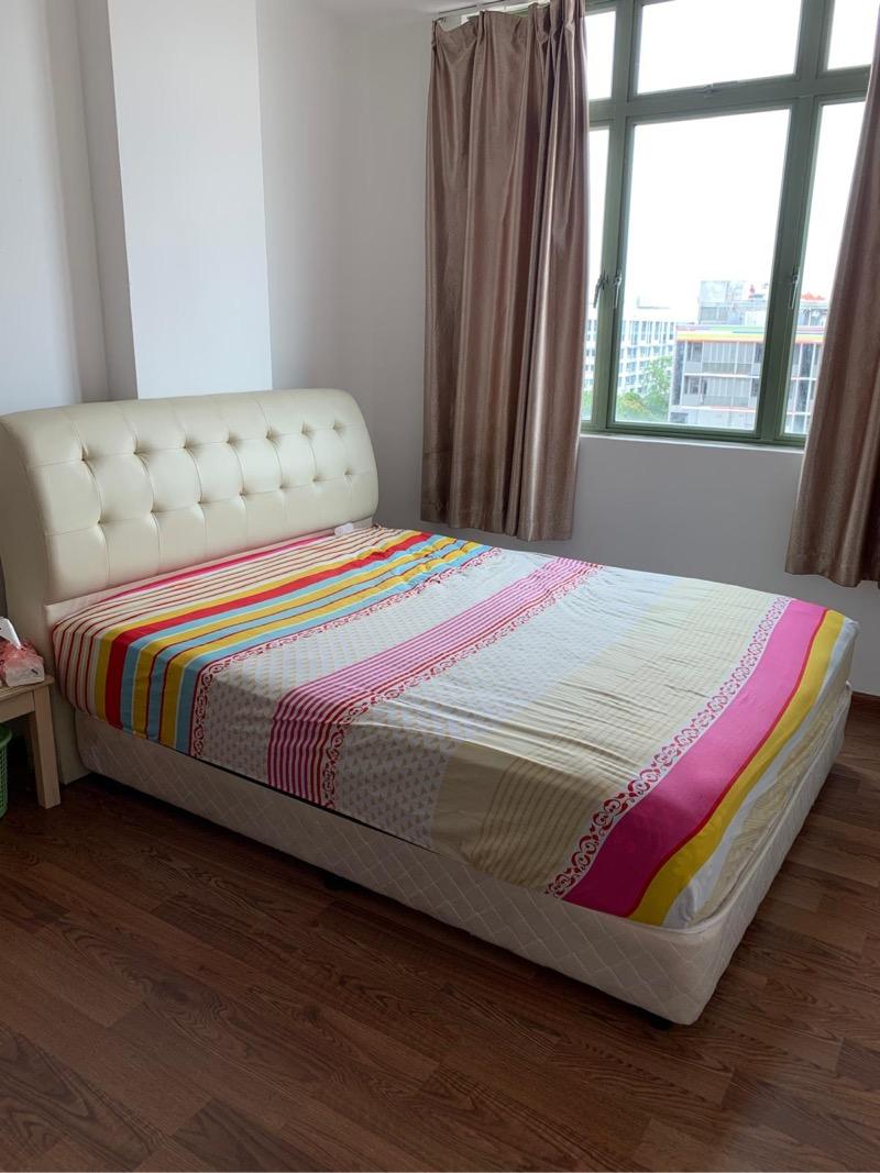 Ever Lodge Apartment For Rent, $4,600, 2 Bed 2 Bath 1,050 sqft $4.38 psf