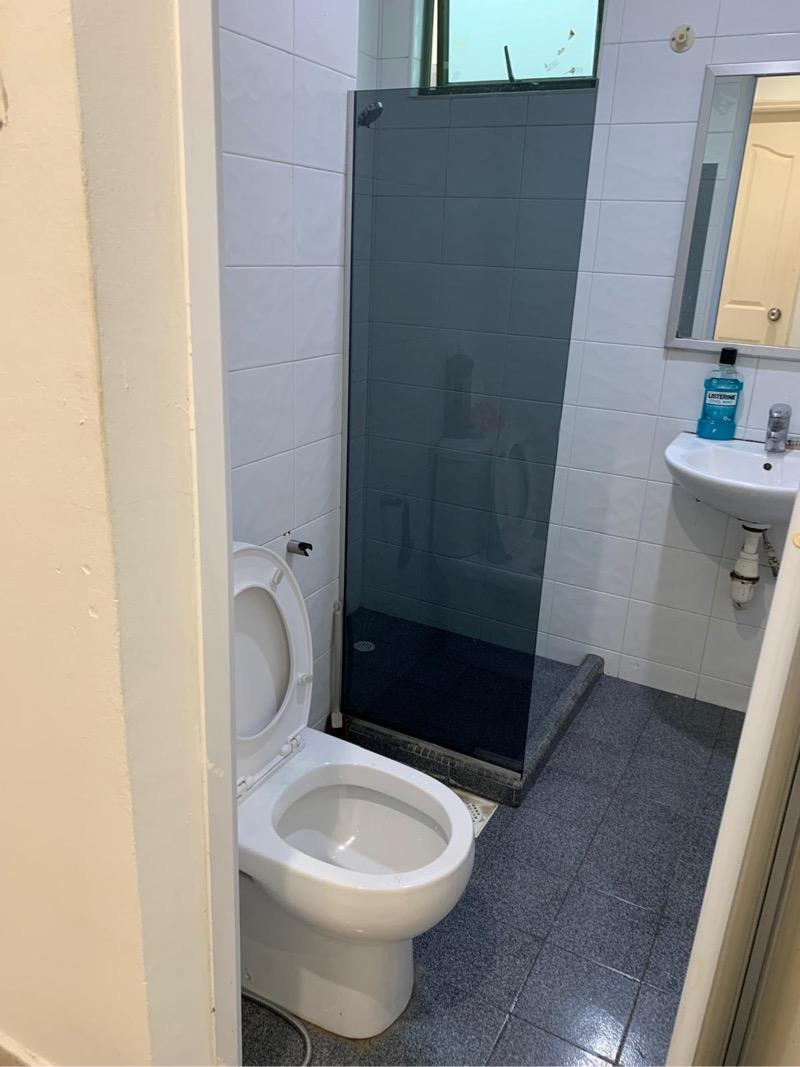 Ever Lodge Apartment For Rent, $4,600, 2 Bed 2 Bath 1,050 sqft $4.38 psf