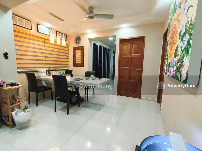 HDB Flat for Rent: D12, 320115