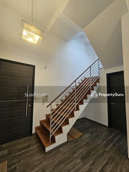 Condominium for Rent: D09, 238010