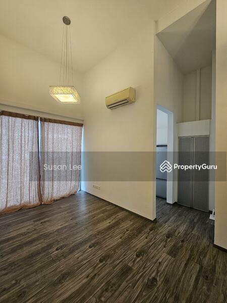 Condominium for Rent: D09, 238010