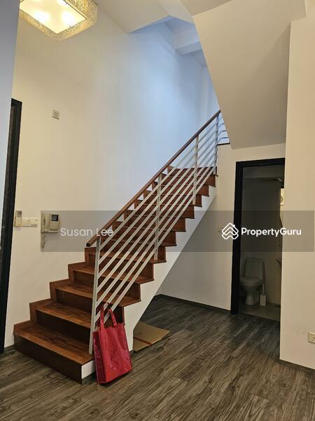Condominium for Rent: D09, 238010