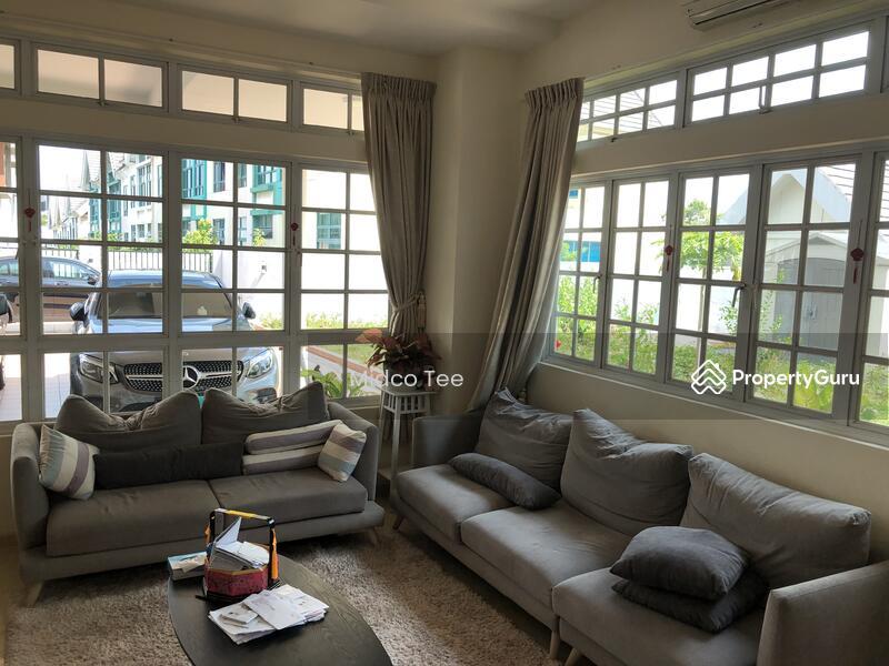 Prop-GPT: Corner Terrace: D19  Paya Lebar Crescent