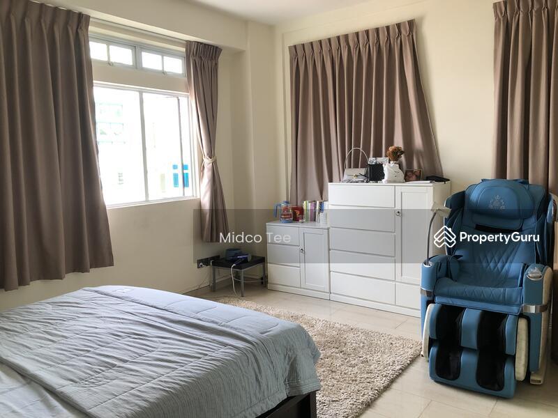 Corner Terrace for Rent: D19, 534385