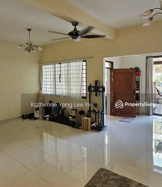 Terrace for Rent: D23, 679571