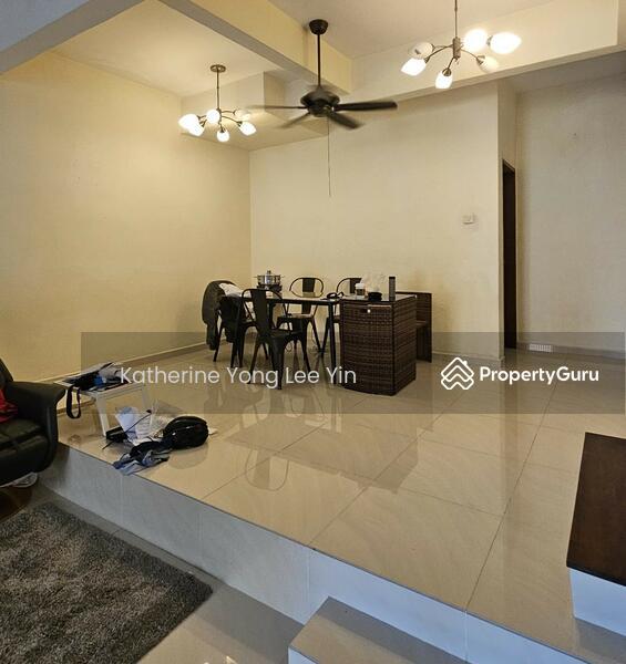 Terrace for Rent: D23, 679571
