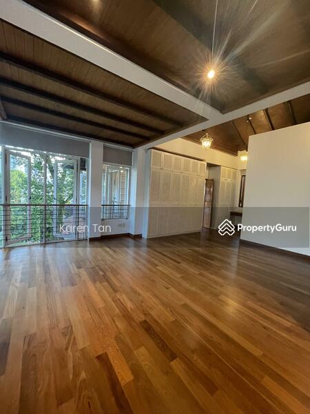 Bungalow for Rent: D21, 597355