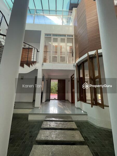 Bungalow for Rent: D21, 597355