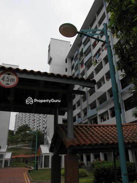 86 Commonwealth Close