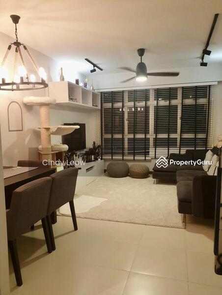 Prop-GPT: HDB Flat: D25  782D Woodlands Crescent