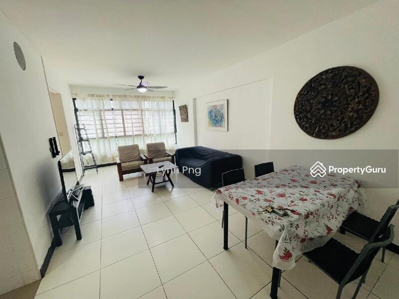 Prop-GPT: HDB Flat: D28 Seletar 438B Sengkang West Avenue