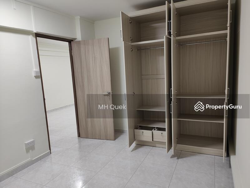 HDB Flat for Rent: Yishun, D27, 760147