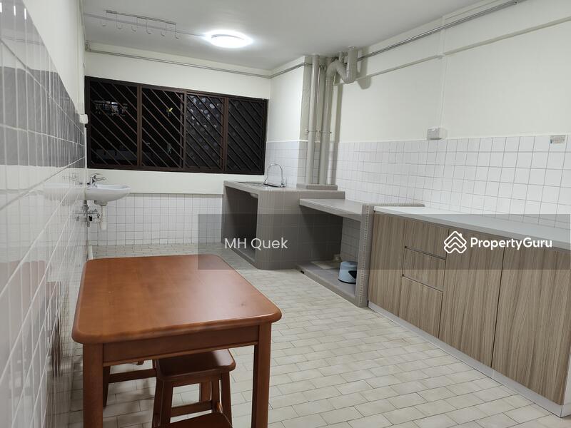 HDB Flat for Rent: Yishun, D27, 760147