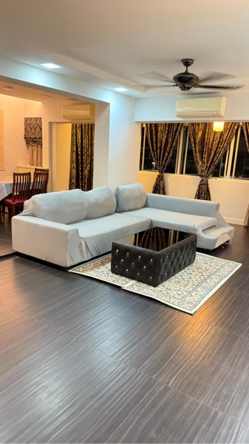 Prop-GPT: HDB Apartment: D18 Pasir Ris 781 Pasir Ris Street 71
