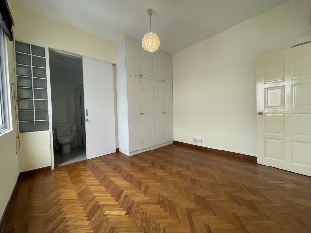 Botanic Gardens Mansion Apartment For Rent, $7,000, 3 Bed 2 Bath 1,399 sqft $5.00 psf