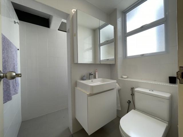 Botanic Gardens Mansion Apartment For Rent, $7,000, 3 Bed 2 Bath 1,399 sqft $5.00 psf