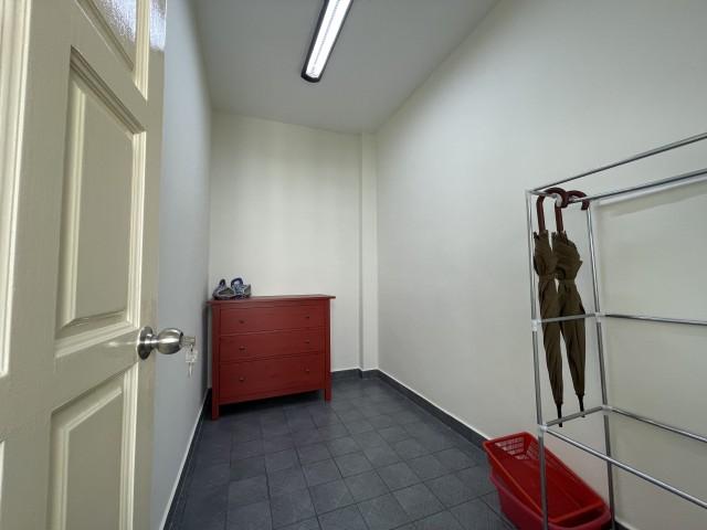 Botanic Gardens Mansion Apartment For Rent, $7,000, 3 Bed 2 Bath 1,399 sqft $5.00 psf