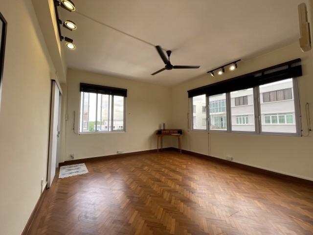 Botanic Gardens Mansion Apartment For Rent, $7,000, 3 Bed 2 Bath 1,399 sqft $5.00 psf