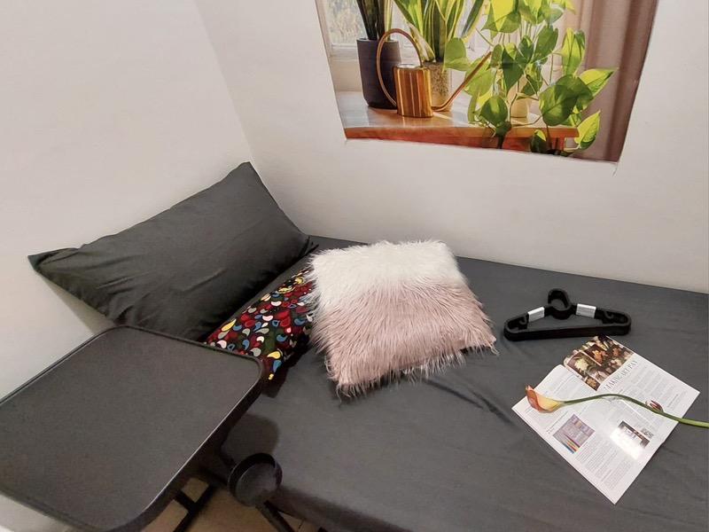 Prop-GPT: Condominium: D19  Compass Heights