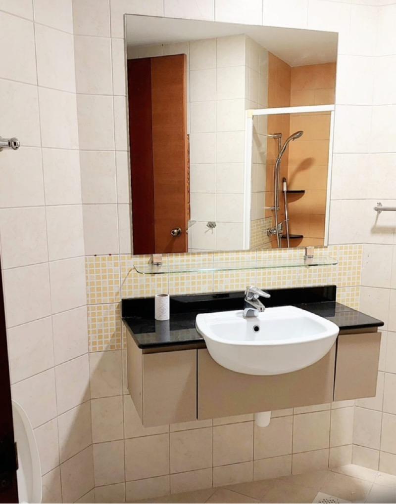 Compass Heights Condominium Room Rental, $750, 1 Bed 1 Bath 80 sqft $9.38 psf